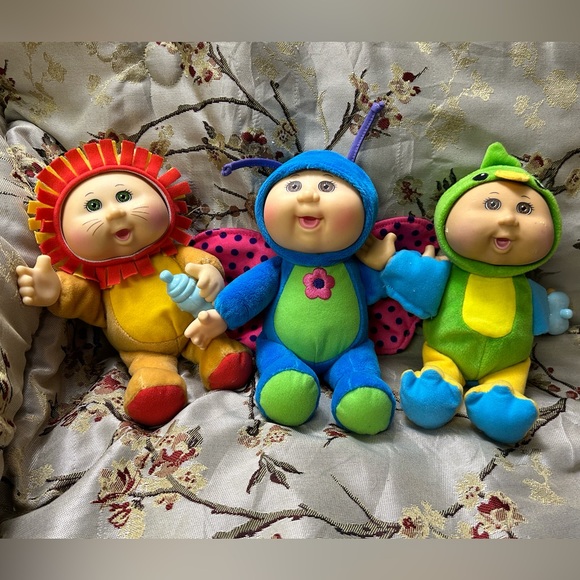 Cabbage Patch Animal Babies Bundle - Picture 1 of 11